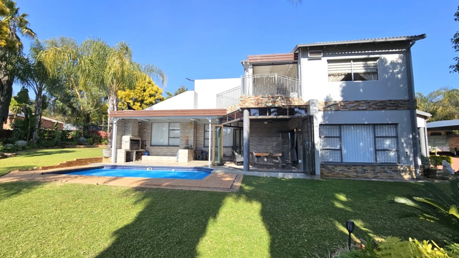 4 Bedroom Property for Sale in Ifafi North West